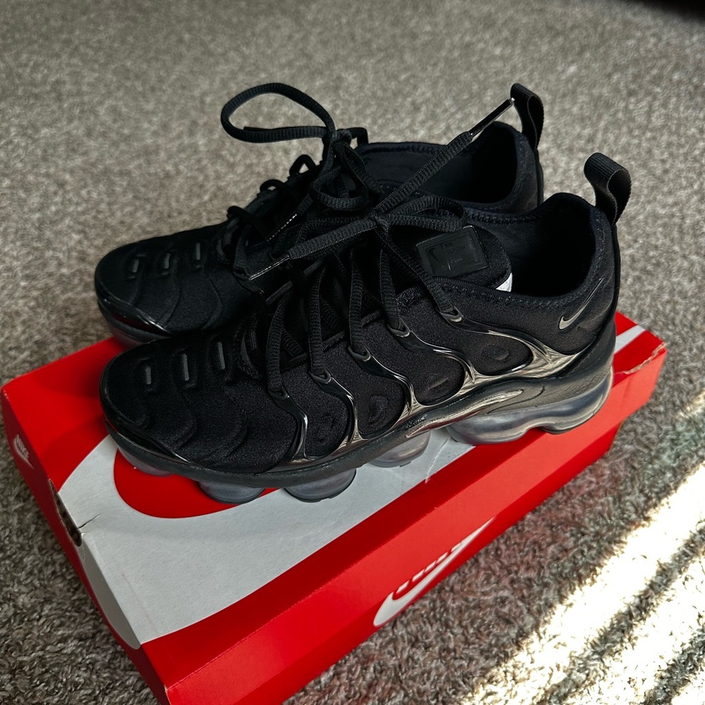 Nike Black VaporMax Plus Sneakers